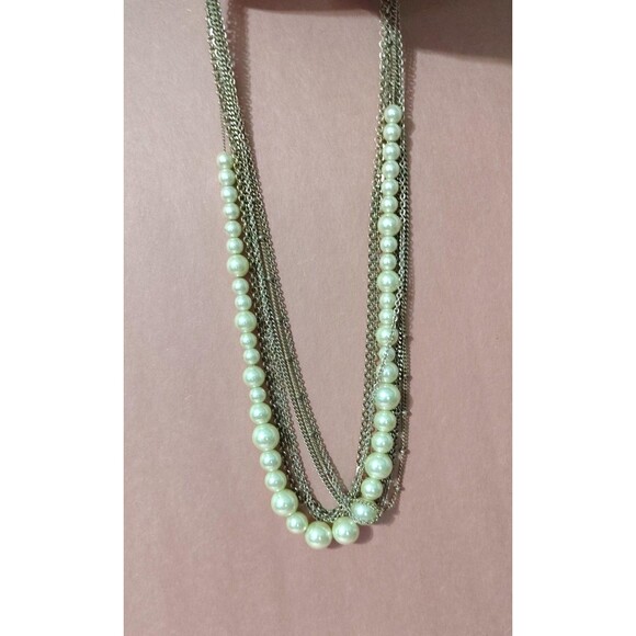 Avon Multi Strand Layered Faux Pearl Gold Tone Chain Necklace Adjustable Jewelry - Picture 15 of 15